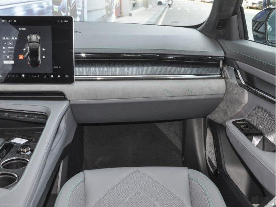 4×4 كريبتون 001 الكهربائي النقي مزدوج المحرك سيارة رياضية فاخرة 6