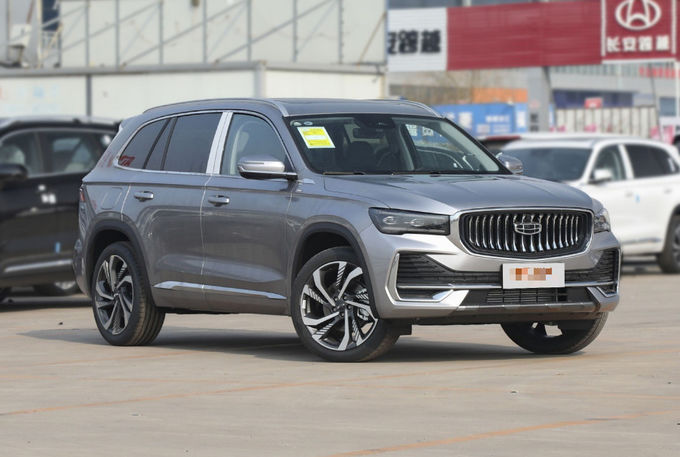 2024 Xingyue L البنزين 5 مقاعد سيارة خارج الطريق مع محركين / أربعة محركات 3