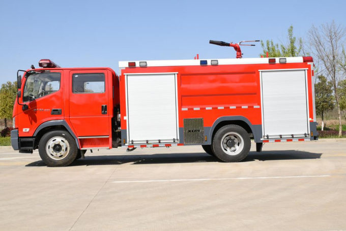 RWD 2WD 6 × 2 شاحنات إنقاذ الحرائق فوتون خزان المياه شاحنة إطفاء الديزل 1